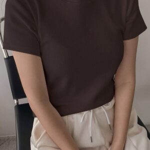 WOMEN ROUND NECK T- SHIRTS - STYLISH AND COMFORTABLE