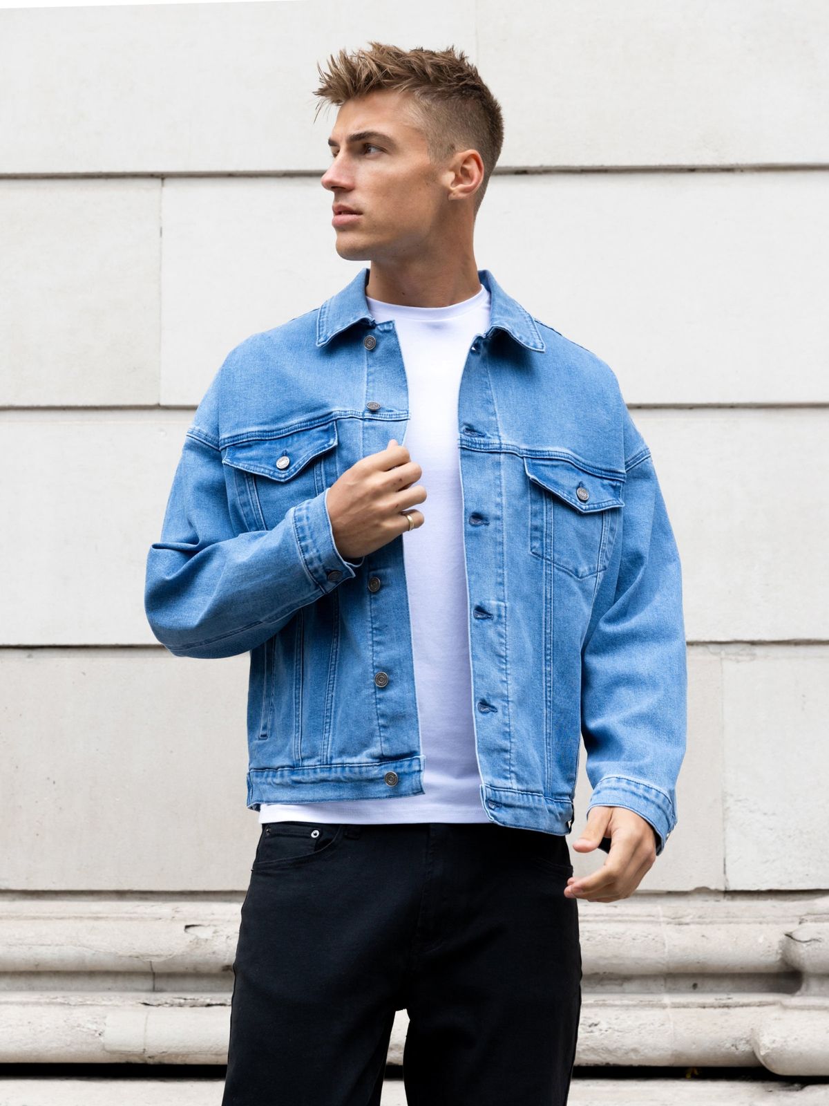 DENIM JACKETS FOR MEN- TIMELESS STYLE - Image 3