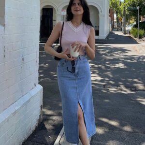 SKIRTS FOR WOMEN - TRENDY CASUAL AND PARTY STYLE